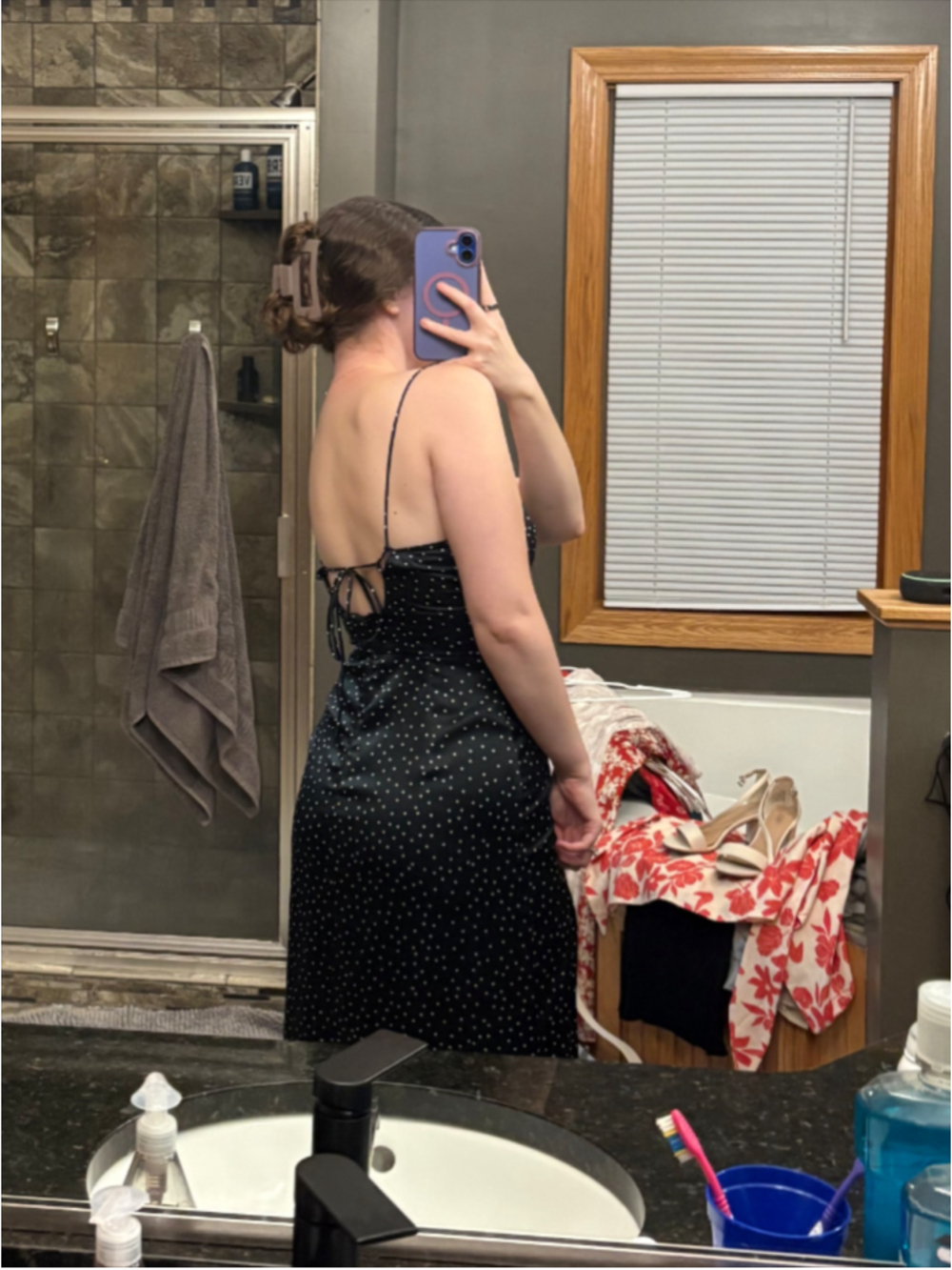 Polka Dot Maxi Dress with Thigh Slit and Sweetheart Neckline - Picture 2 of 4